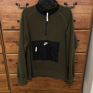 Nike Half Zip